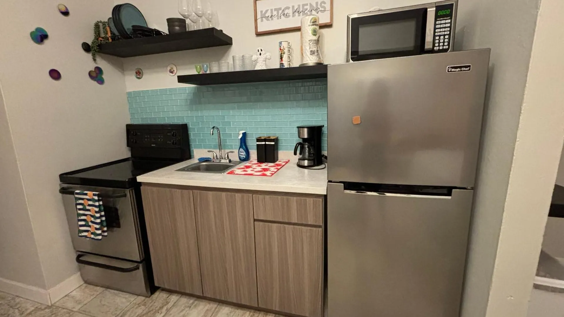 In The Heart Of Condado A 2 Bedroom Apartment Balcony San Juan 0*,  Porto Rico